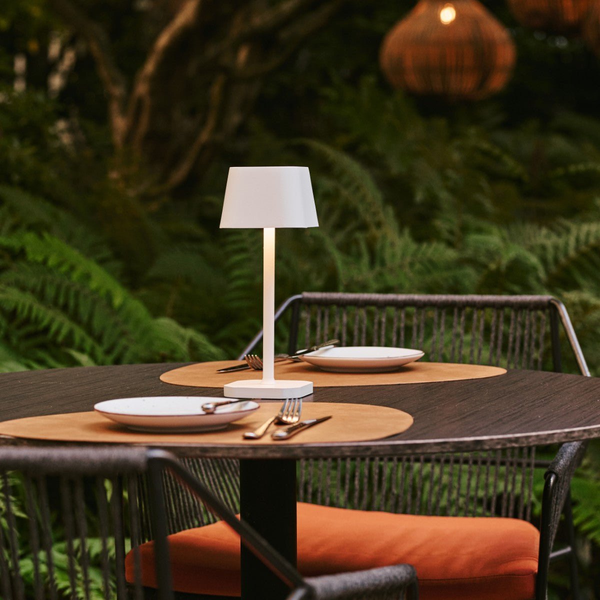 Ava White Table Lamp